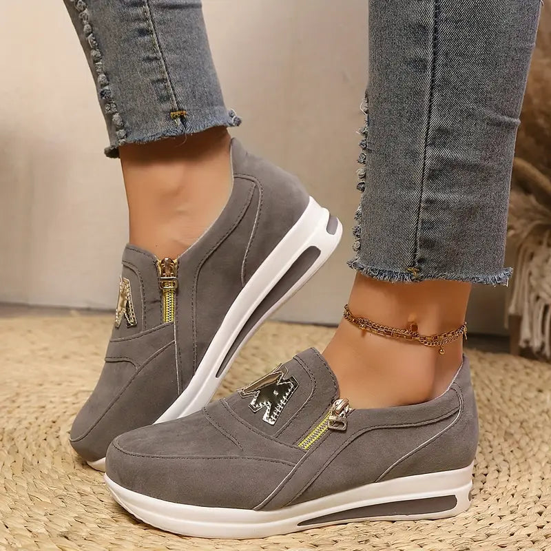 Ortho Sneakers – Fashionable & Pain-Free Steps